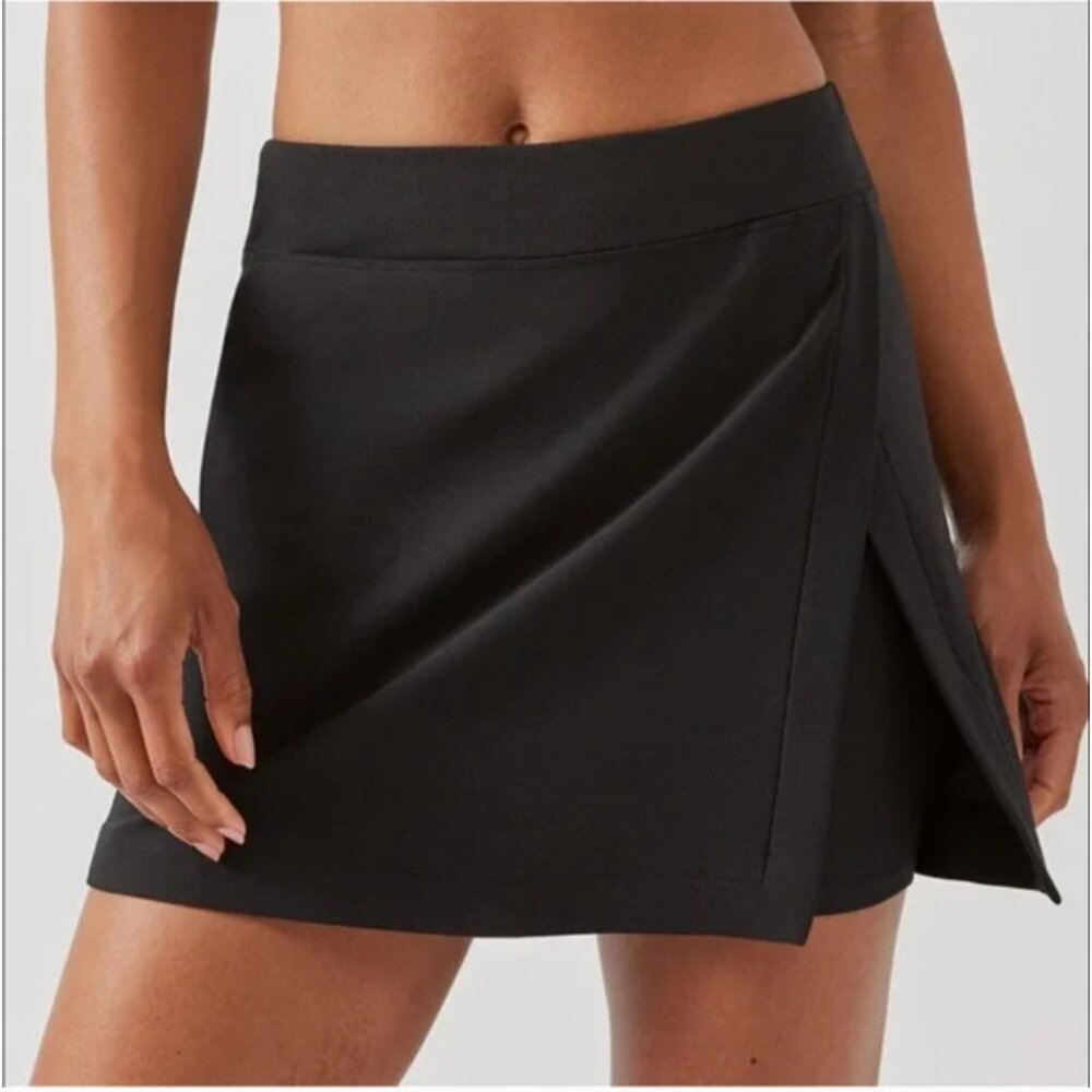 NWT Outdoor Voices Court Skort 4.5" XS